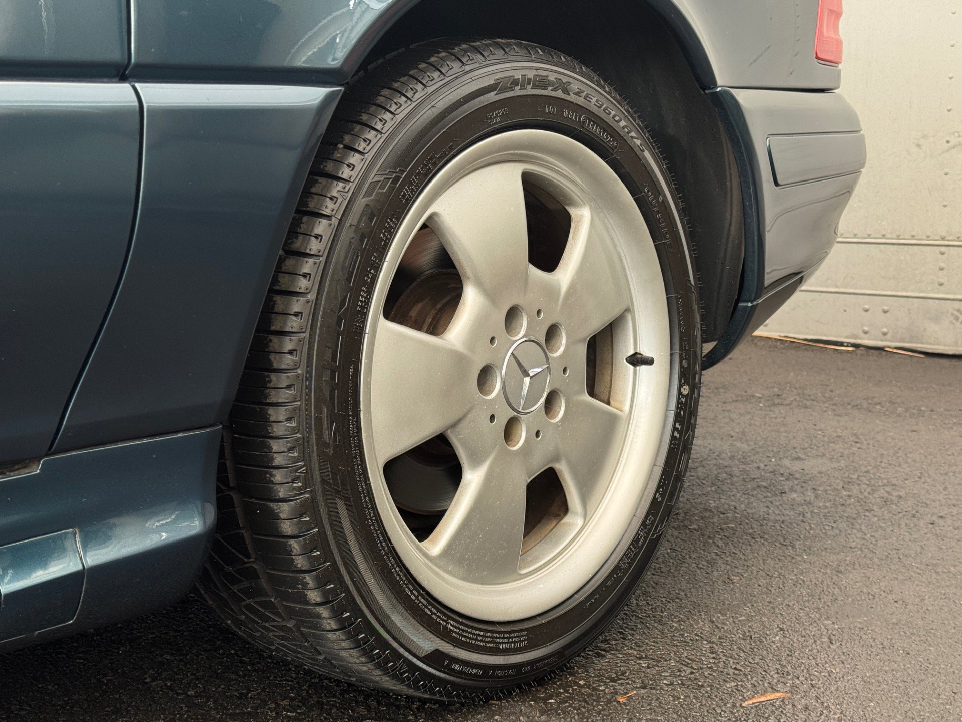 Used 1999 Mercedes-Benz SL 500 image 44
