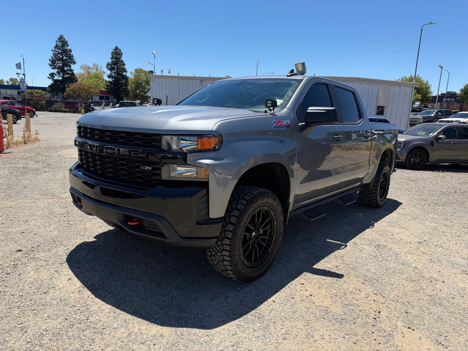Used 2020 Chevrolet Silverado 1500 Custom Trail Boss w/ Infotainment Package AWD/4WD video 1