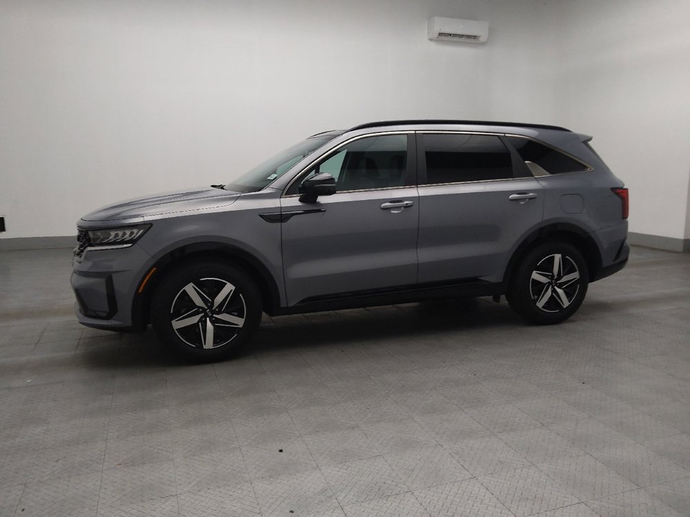 Used 2021 Kia Sorento S w/ Panoramic Sunroof Package image 2