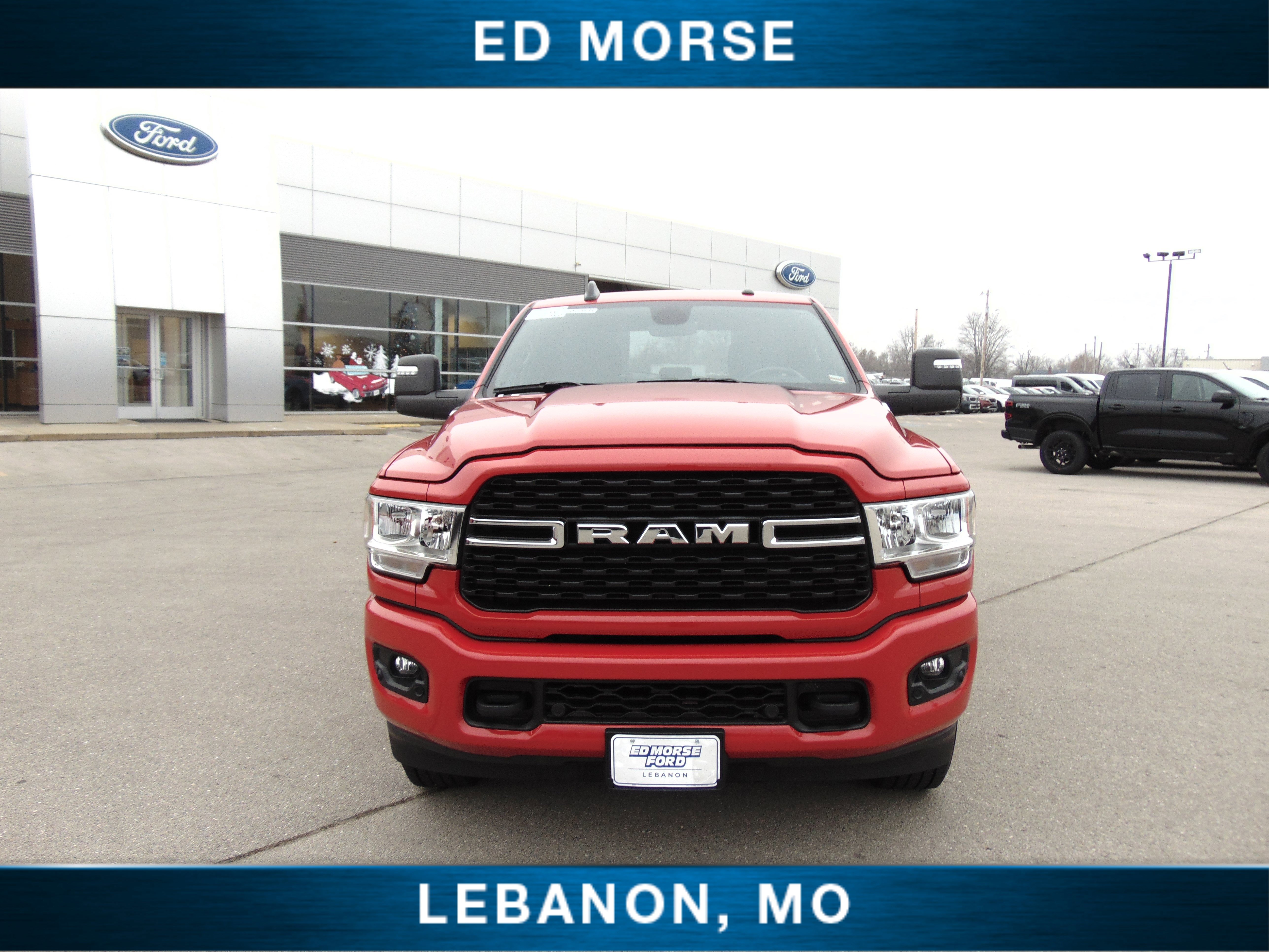 Used 2024 RAM 2500 Big Horn w/ Sport Appearance Package image 3