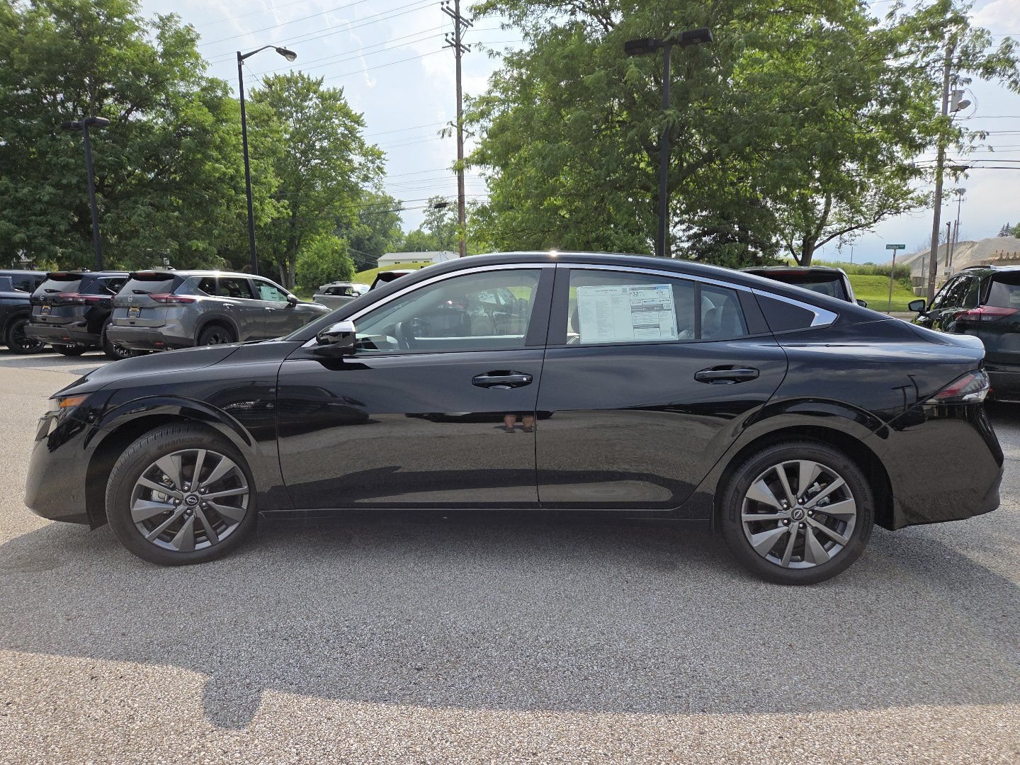 New 2026 Nissan Sentra SL w/ Floor Mat Package FWD image 17