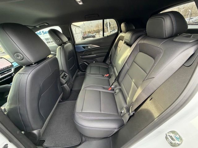 New 2026 Chevrolet Equinox EV LT image 37