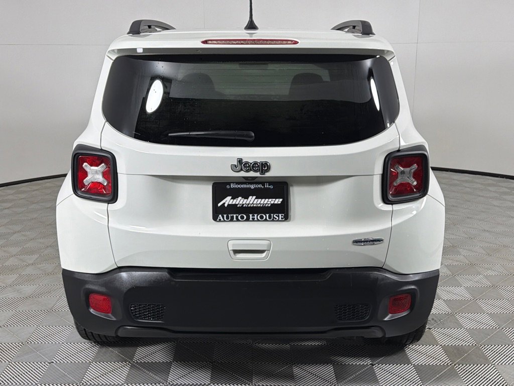 Used 2019 Jeep Renegade Latitude w/ UConnect 8.4 Nav Group image 6