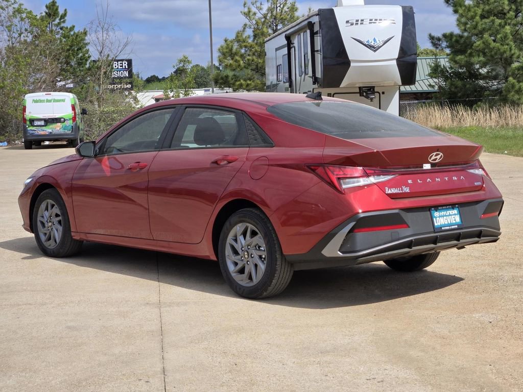 New 2026 Hyundai Elantra Blue FWD image 3