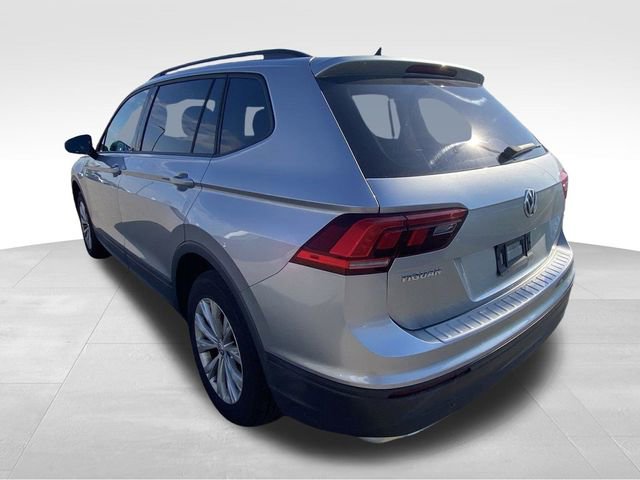 Used 2020 Volkswagen Tiguan S w/ 3rd Row Seat Package AWD/4WD image 9