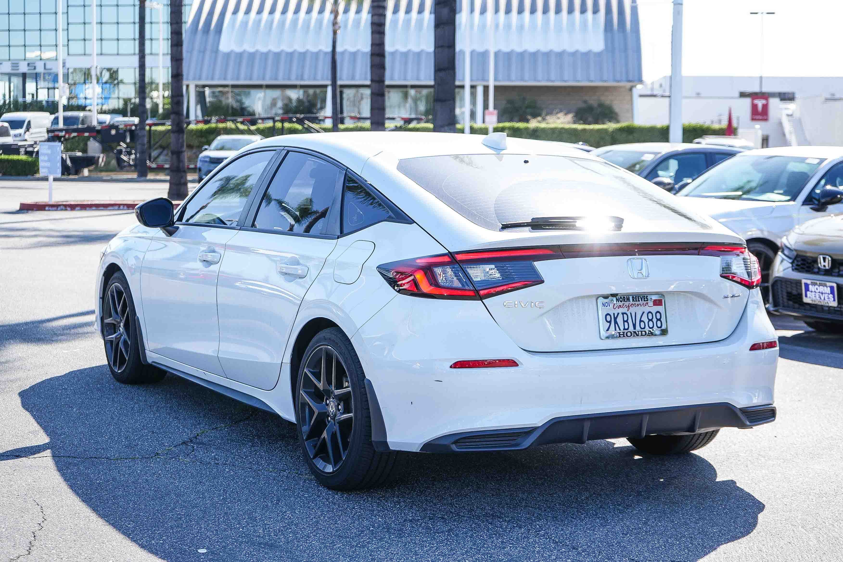 Used 2024 Honda Civic Sport image 9