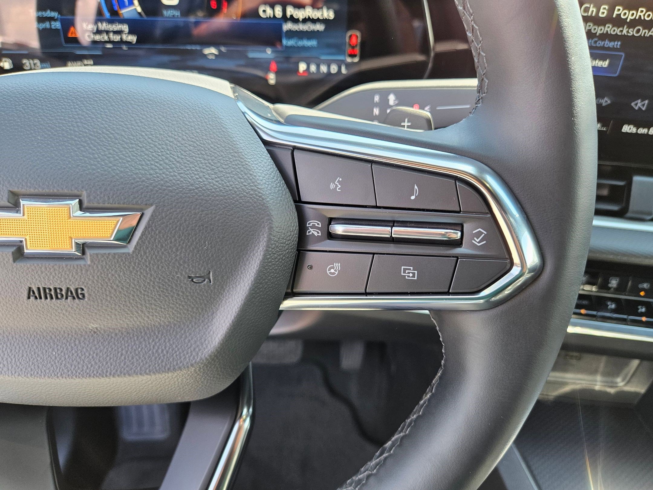 Used 2026 Chevrolet Equinox LT AWD/4WD image 18