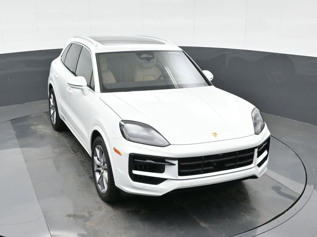 New 2026 Porsche Cayenne image 32