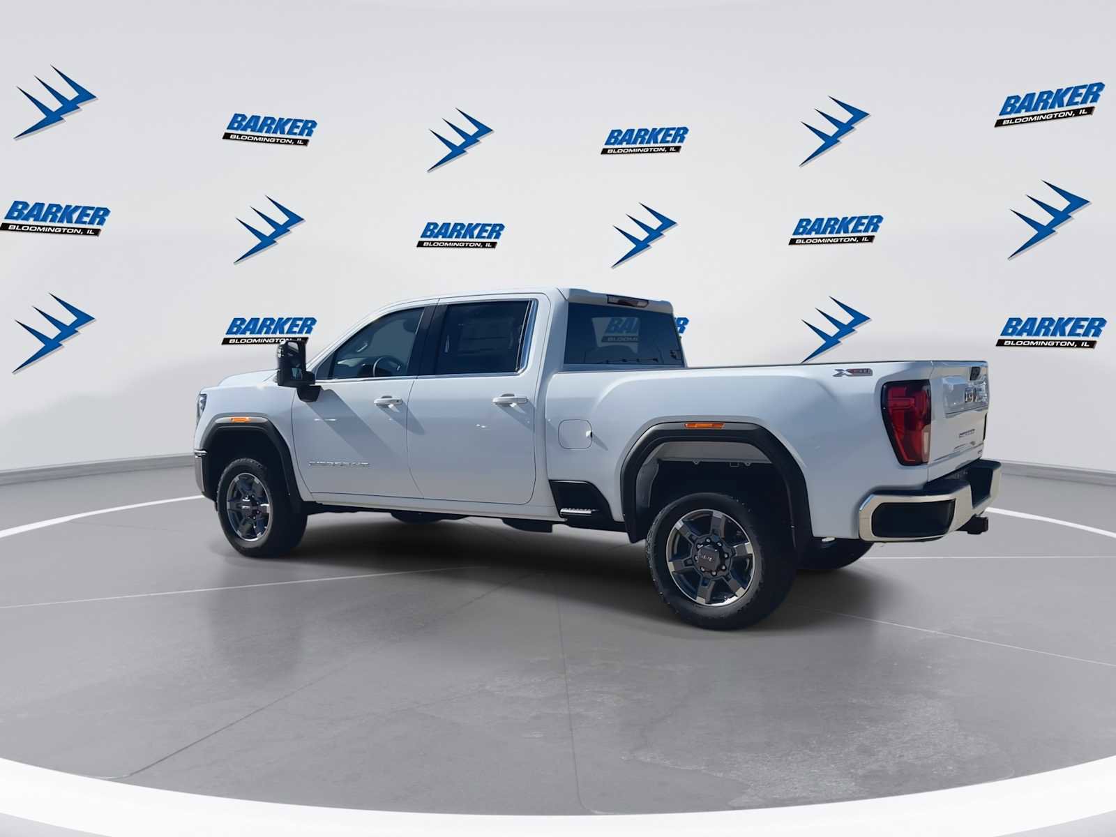 New 2026 GMC Sierra 2500 SLE image 6