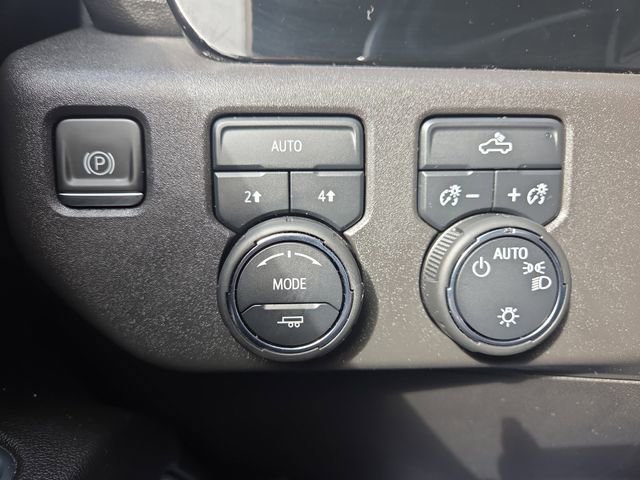 Used 2022 Chevrolet Silverado 1500 LT image 25