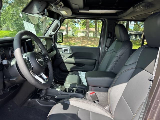 New 2027 Jeep Wrangler Unlimited Sahara AWD/4WD image 6