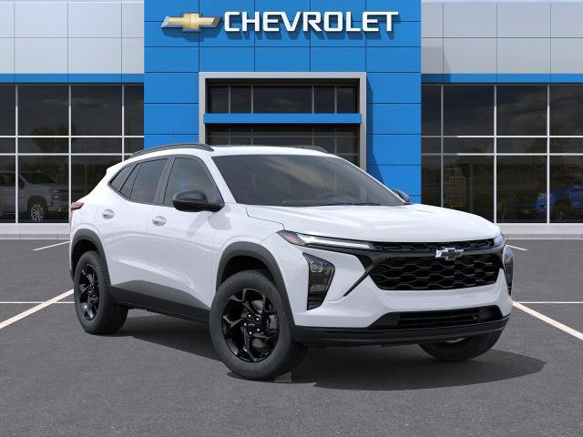 New 2026 Chevrolet Trax LT w/ Sunroof Package FWD image 7