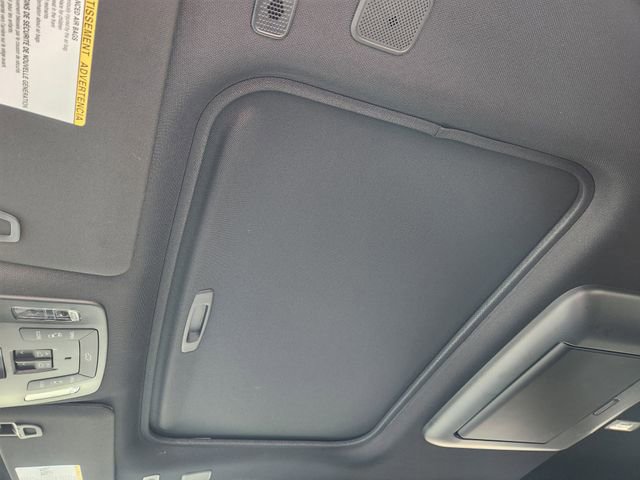 Used 2026 Toyota Sienna Platinum image 22