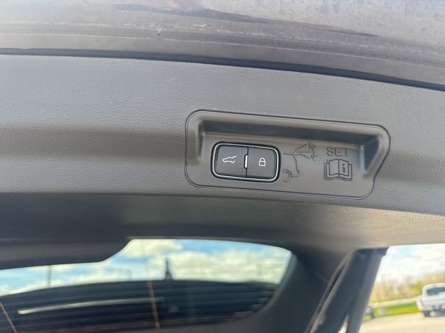 Used 2025 Ford Explorer ST w/ Sun And Sound Package AWD/4WD image 13