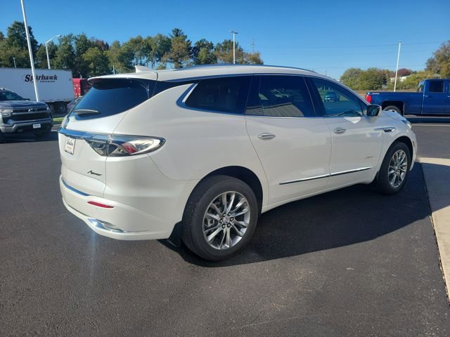 Used 2023 Buick Enclave Avenir w/ Avenir Technology Package image 5