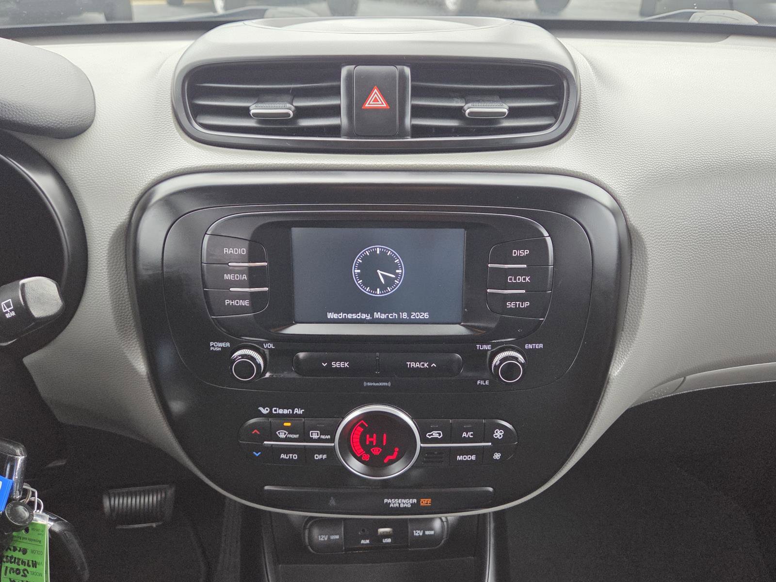 Used 2017 Kia Soul + image 14