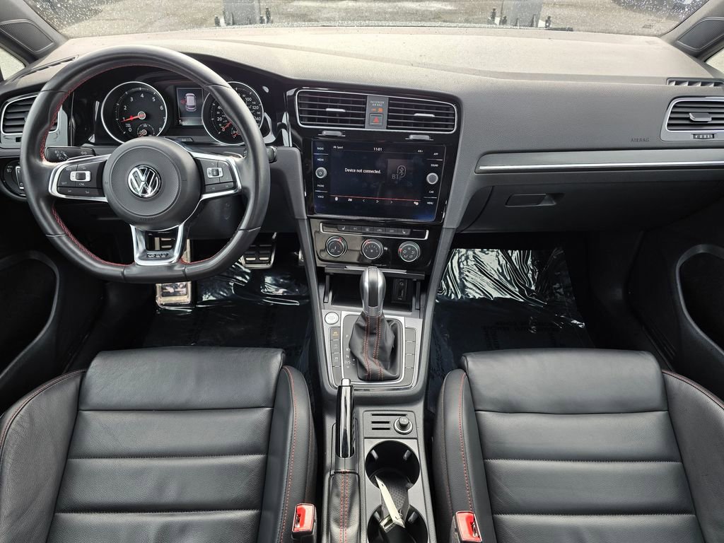 Used 2018 Volkswagen GTI SE w/ SE Leather Package image 18