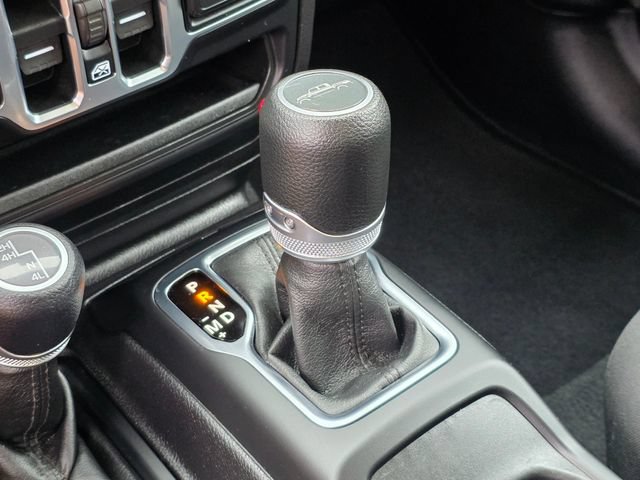Used 2021 Jeep Gladiator Sport AWD/4WD image 30