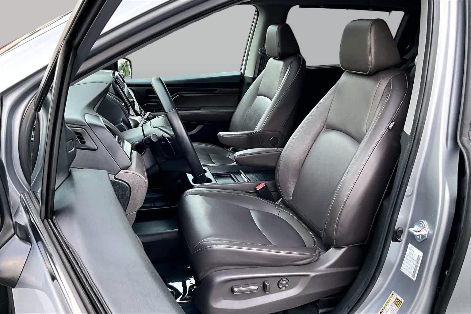 Used 2024 Honda Odyssey EX-L image 8