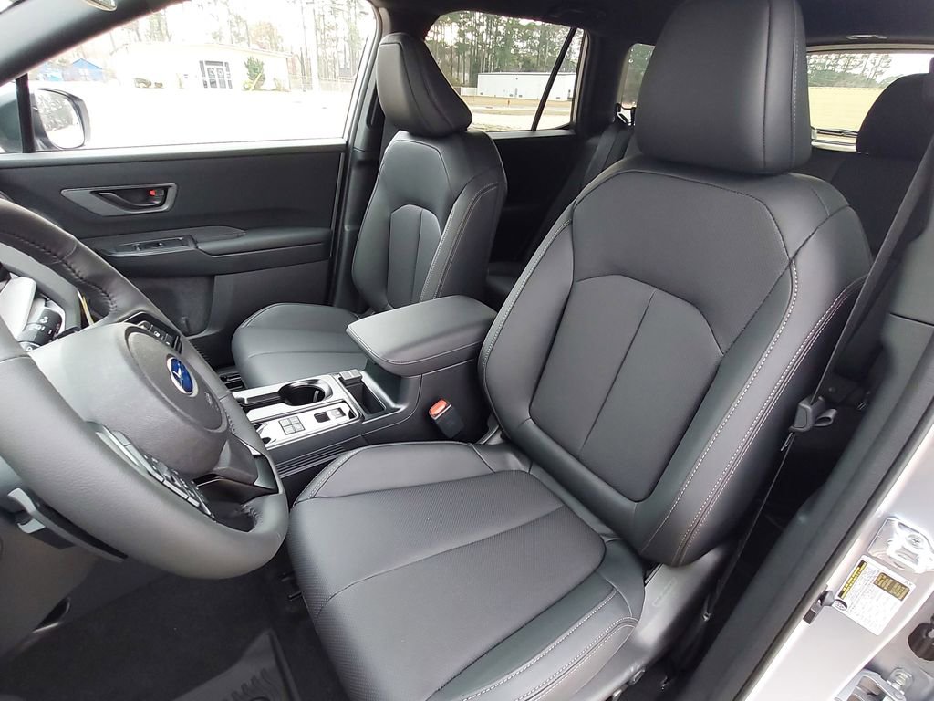 Used 2026 Subaru Outback Limited AWD/4WD image 12