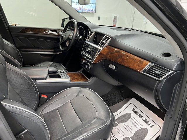 Used 2014 Mercedes-Benz GL 550 4MATIC image 65
