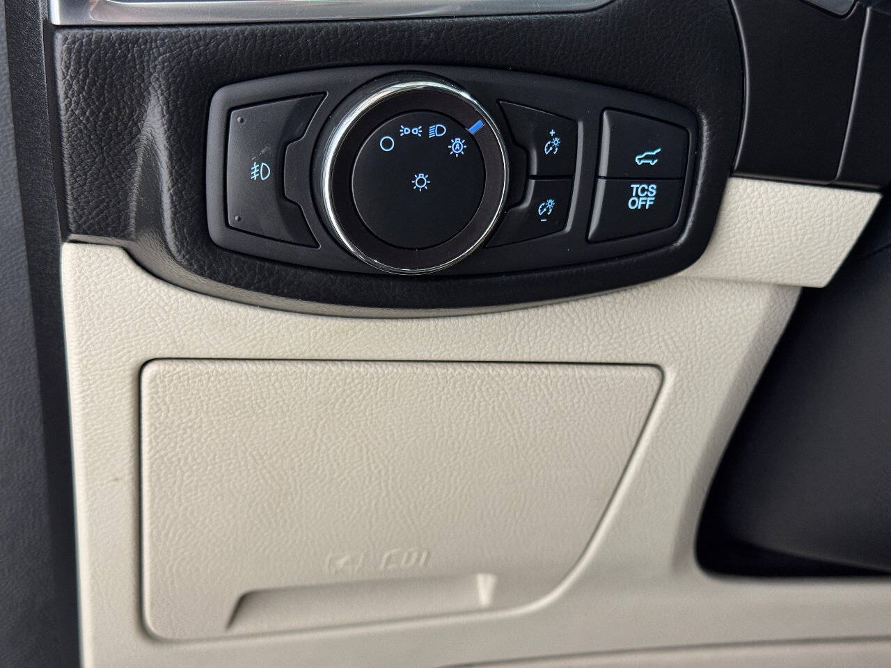 Used 2019 Ford Edge Titanium w/ Equipment Group 301A FWD image 66