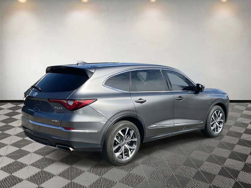 Used 2023 Acura MDX SH-AWD w/ Technology Package image 3