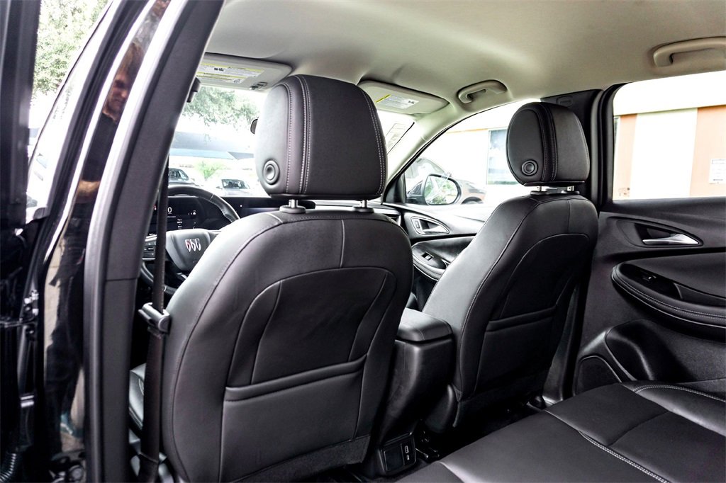 Used 2024 Buick Encore GX Sport Touring image 28