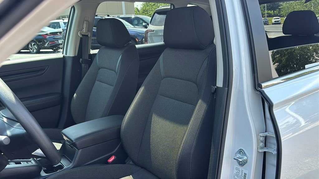 Used 2026 Honda CR-V EX image 10
