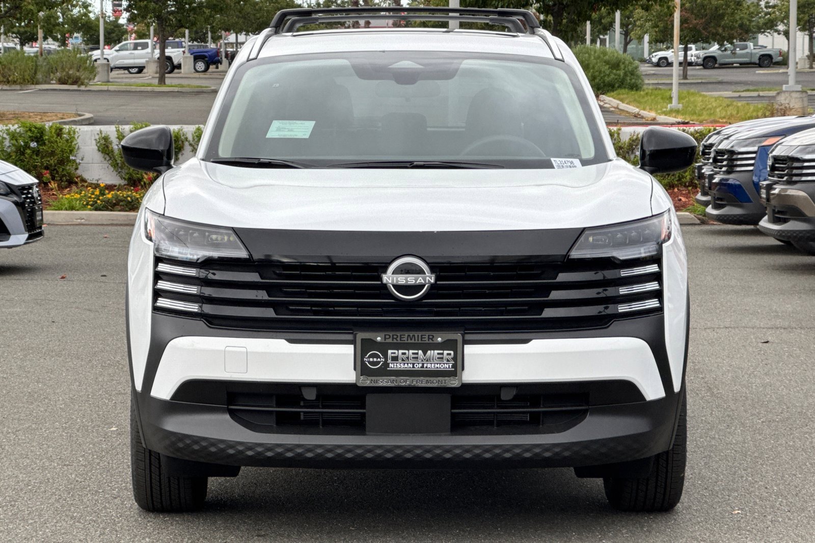 New 2026 Nissan Kicks SV w/ SV Premium Package image 6