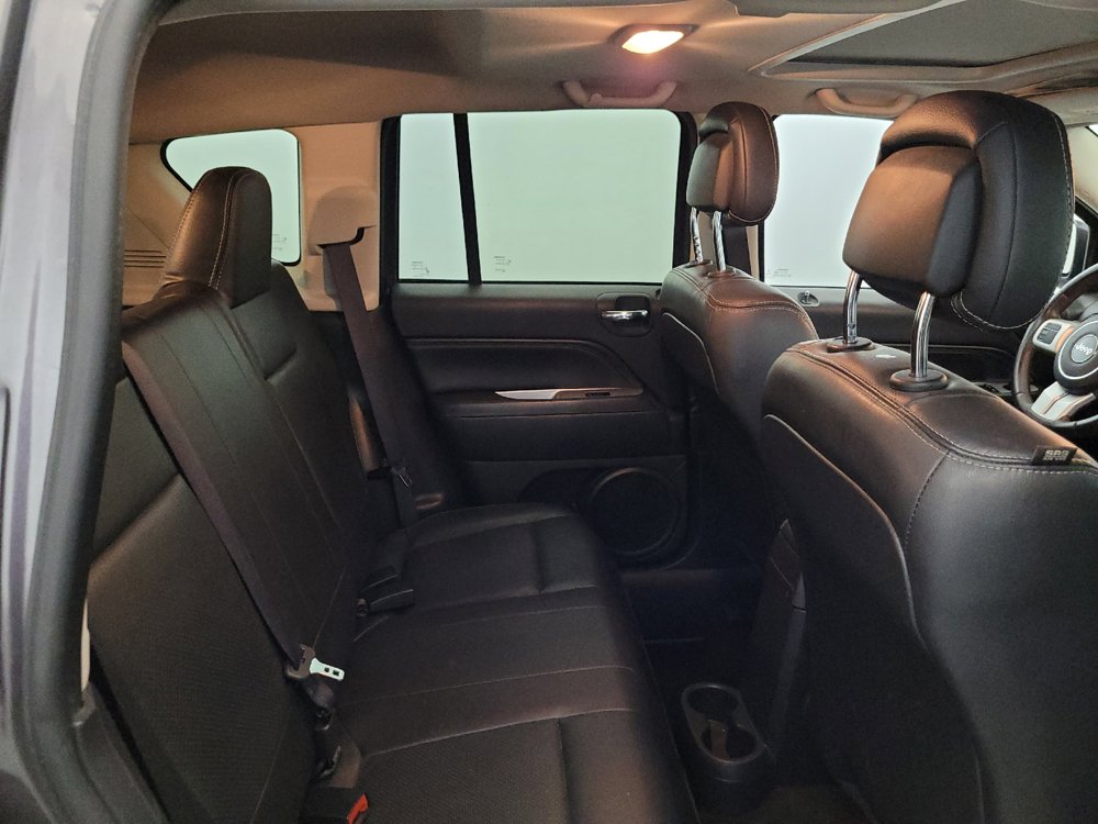 Used 2017 Jeep Compass High Altitude AWD/4WD image 19
