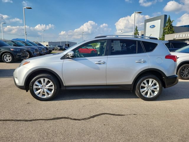 Used 2015 Toyota RAV4 Limited AWD/4WD image 2