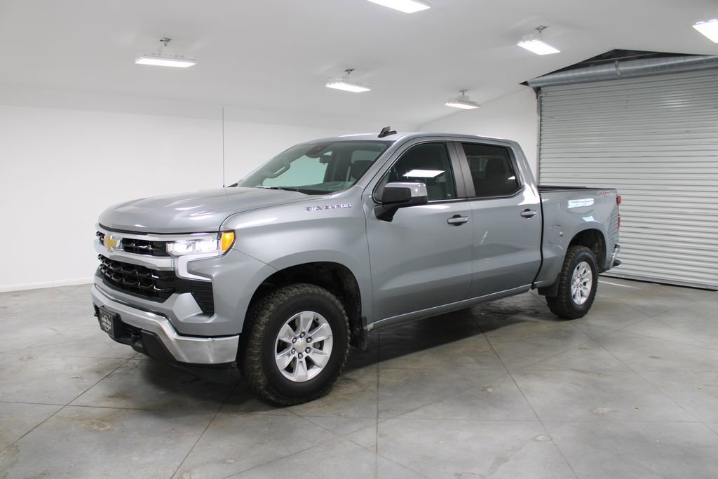 Used 2024 Chevrolet Silverado 1500 LT image 4