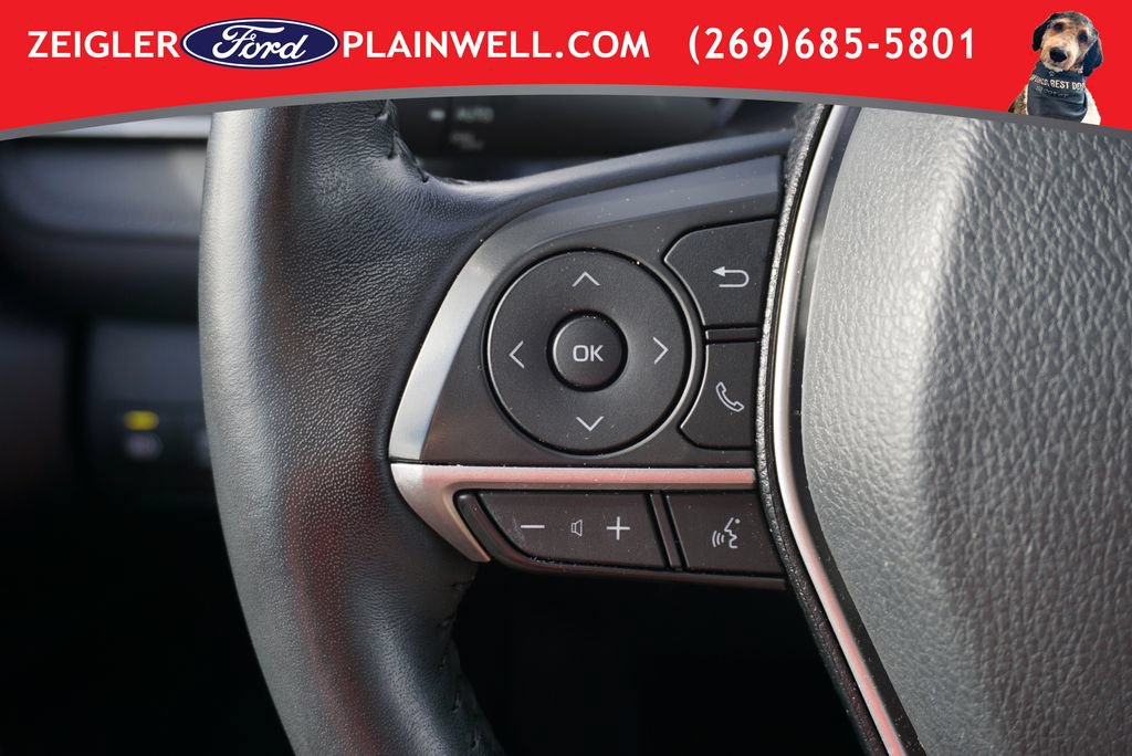 Used 2022 Toyota Camry XLE w/ Navigation Upgrade Package FWD image 24