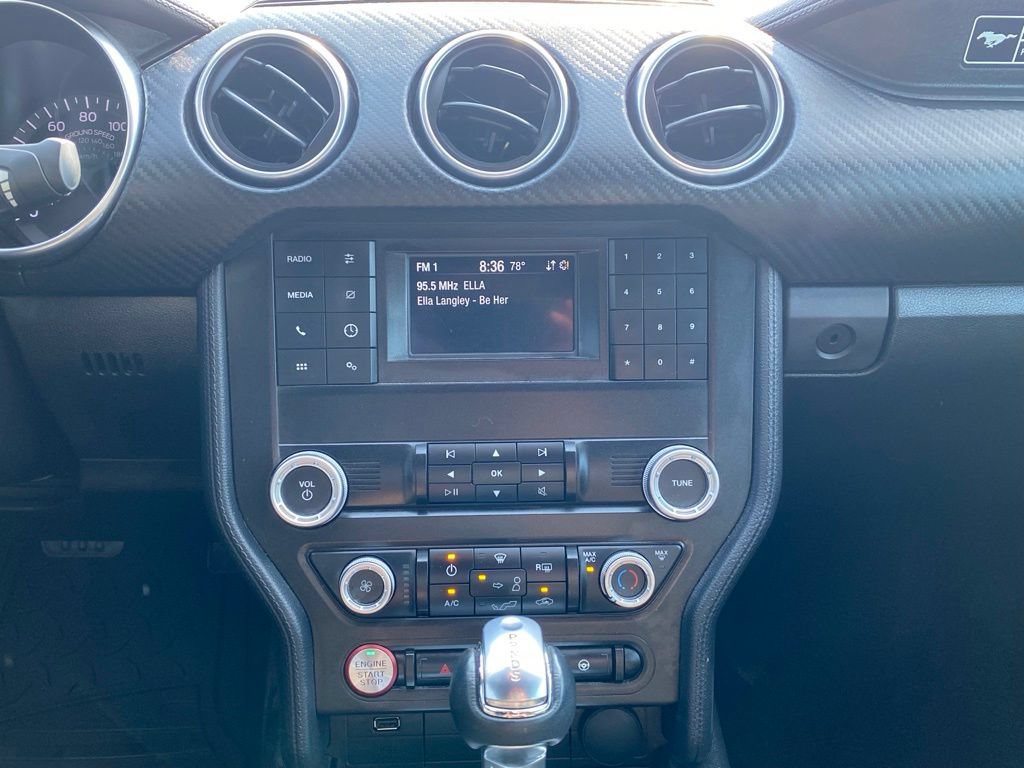 Used 2020 Ford Mustang Coupe RWD image 18