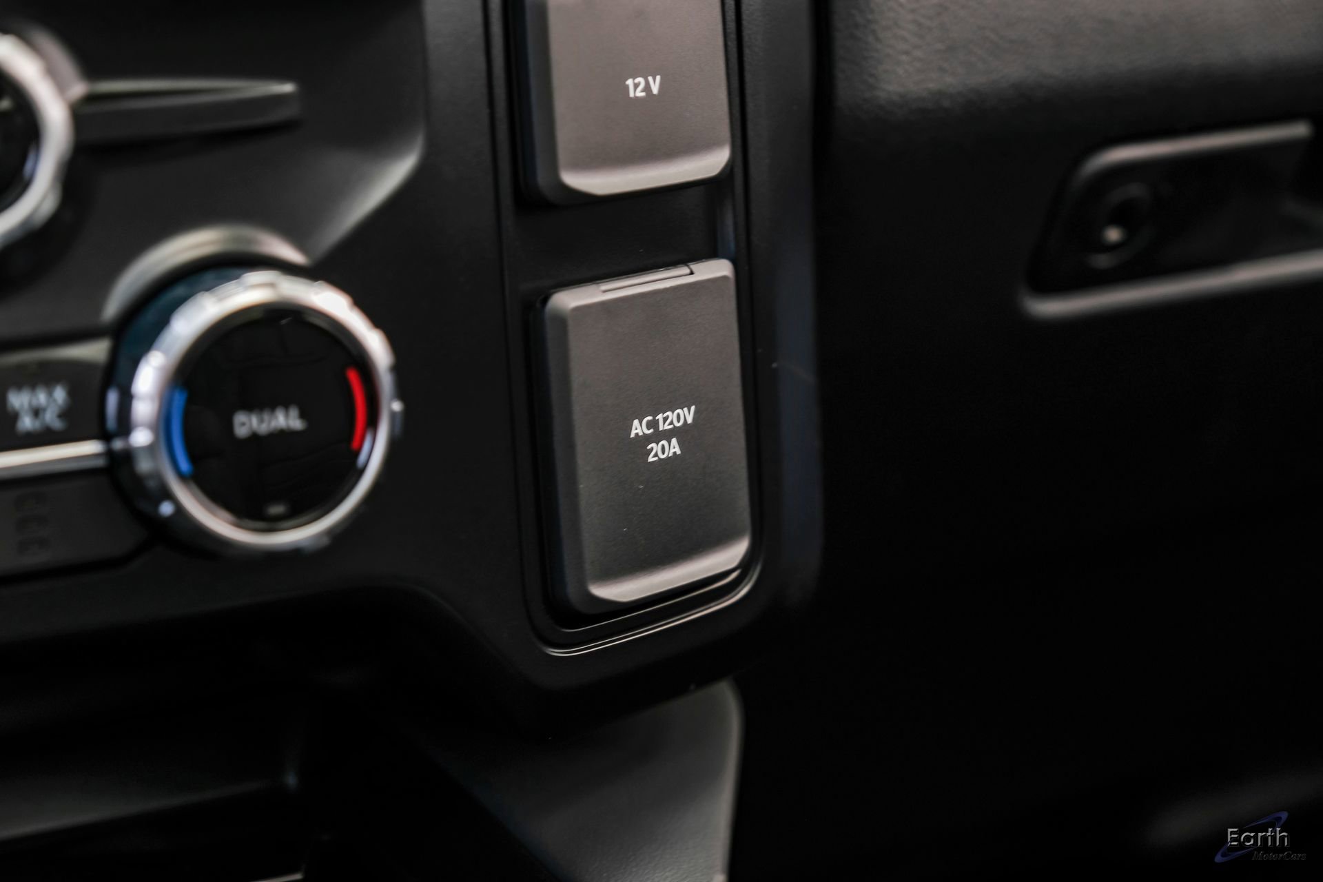 Used 2026 Ford F450 Platinum w/ FX4 Off-Road Package image 64