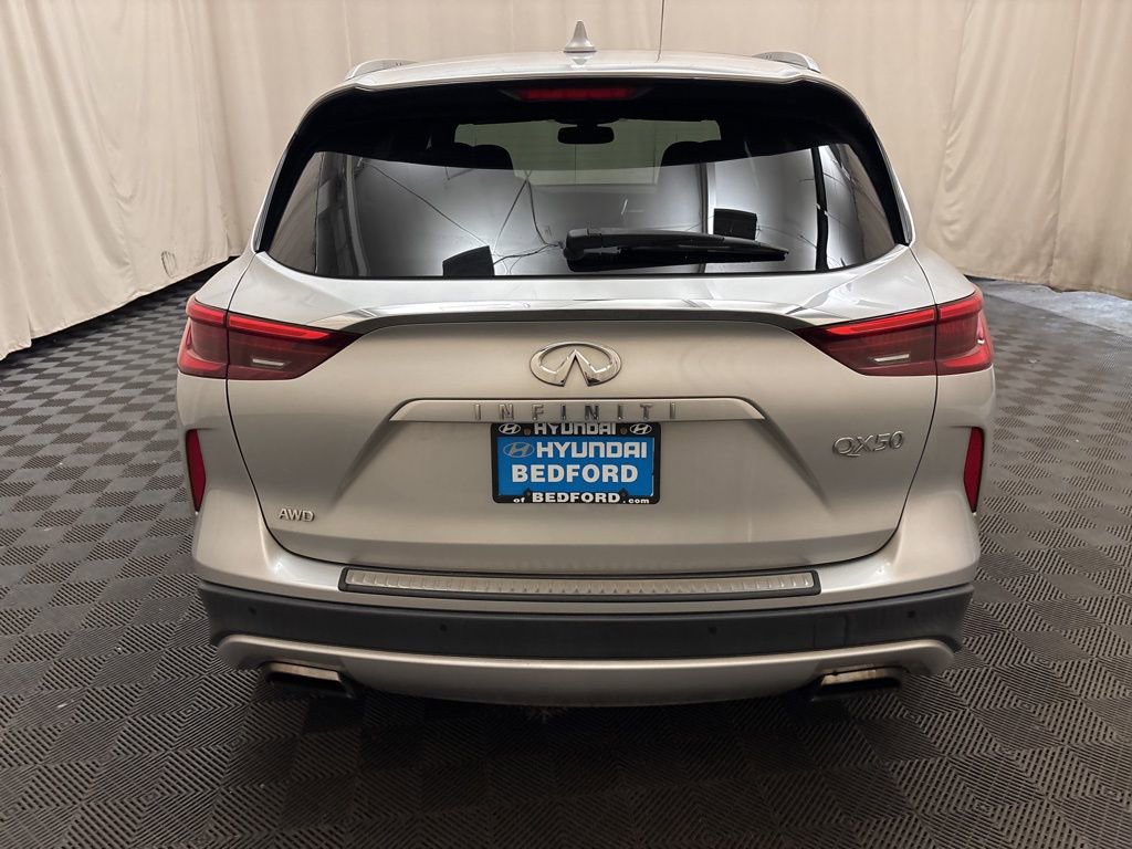 Used 2019 INFINITI QX50 Essential w/ Sensory Package image 6