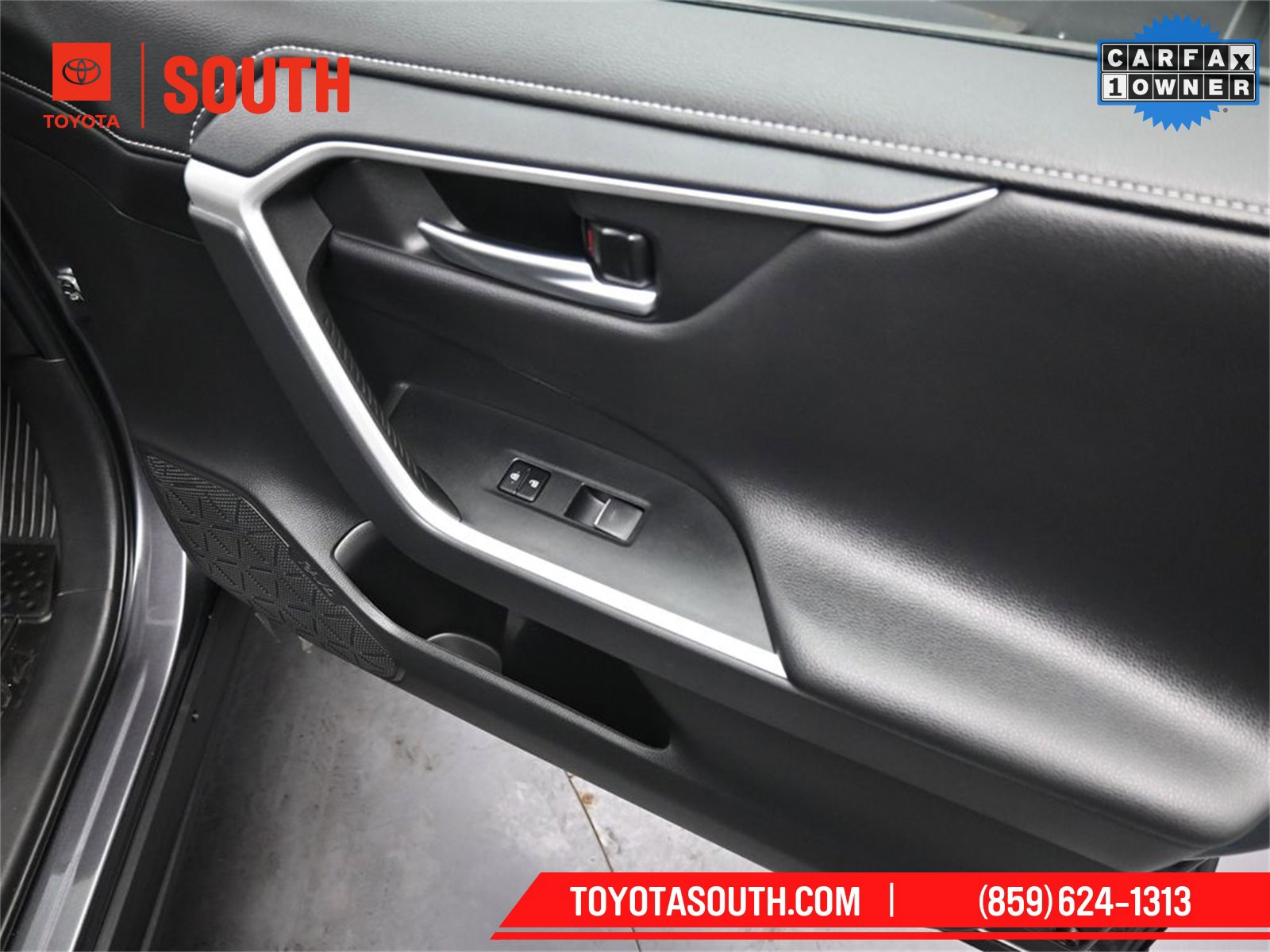 Used 2024 Toyota RAV4 Limited w/ Weather Package image 38