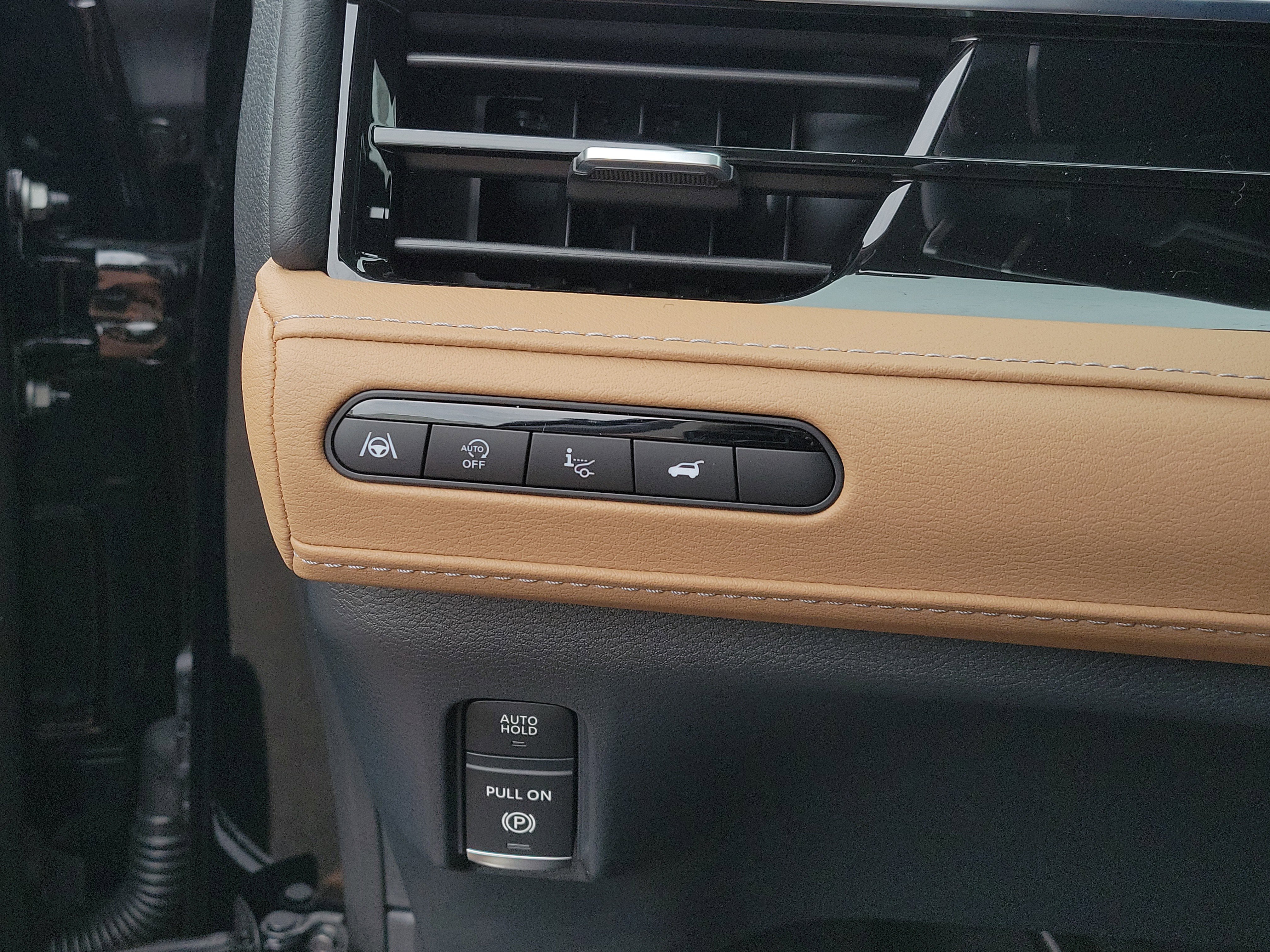 New 2026 INFINITI QX80 Luxe w/ Cargo Package image 14