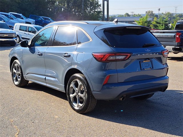 Used 2024 Ford Escape ST-Line image 3