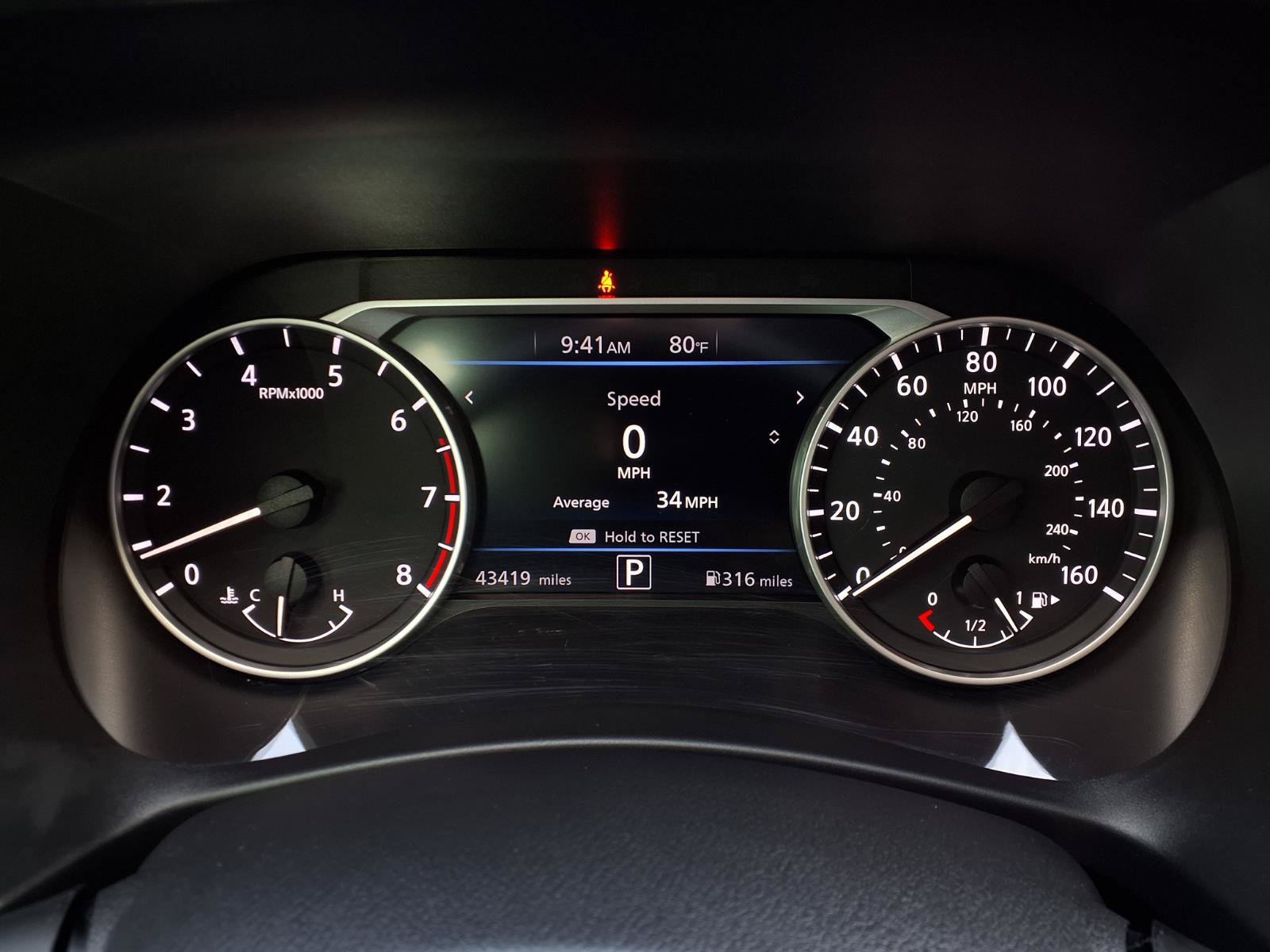 Used 2023 Nissan Sentra SR w/ SR Premium Package FWD image 19