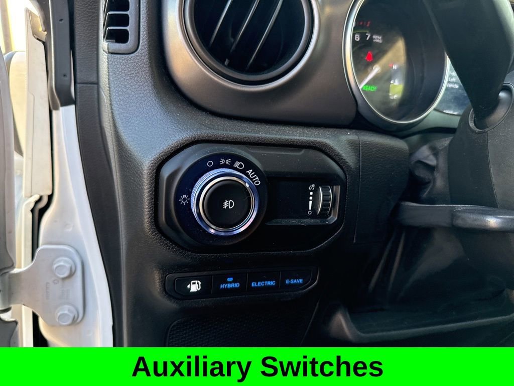 Used 2023 Jeep Wrangler Unlimited image 18