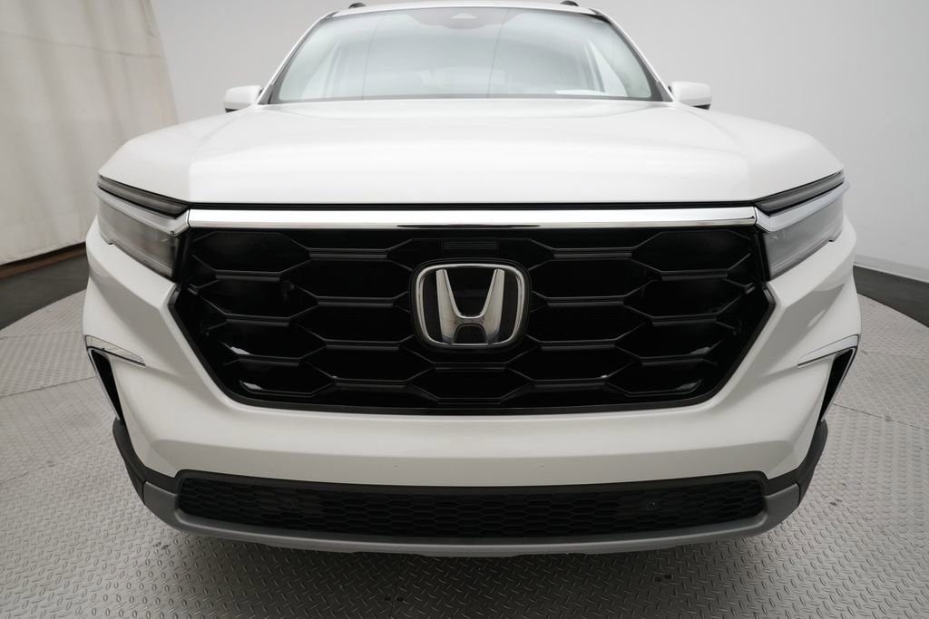 Certified 2024 Honda Pilot Touring image 23