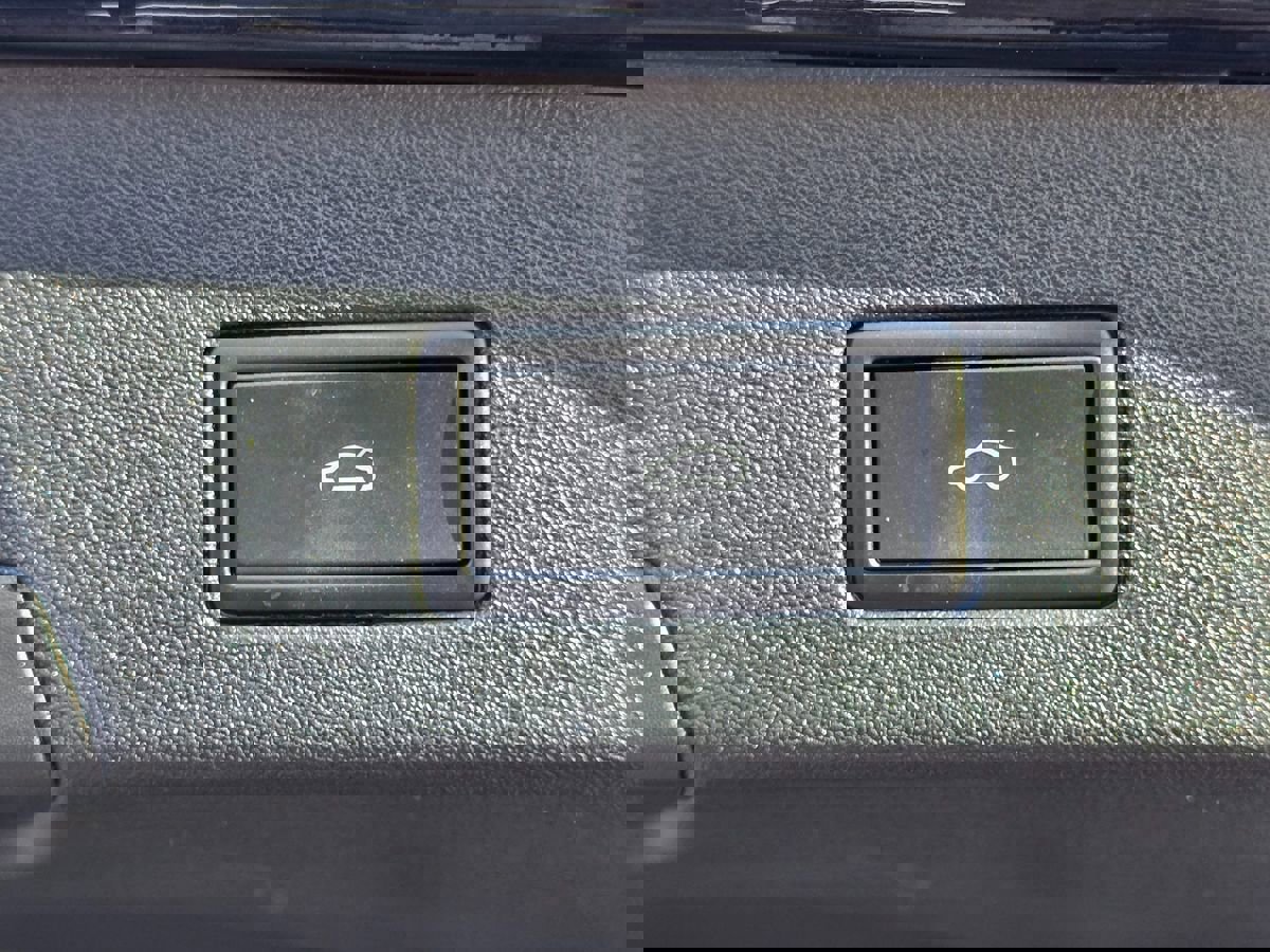 Used 2023 Volkswagen ID.4 Pro S image 57