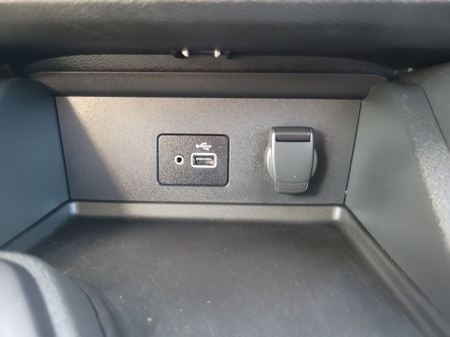 Used 2021 Nissan Sentra S FWD image 25