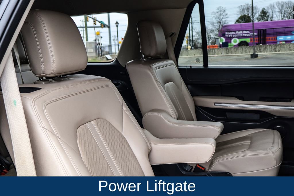 Used 2024 Ford Expedition Limited image 17