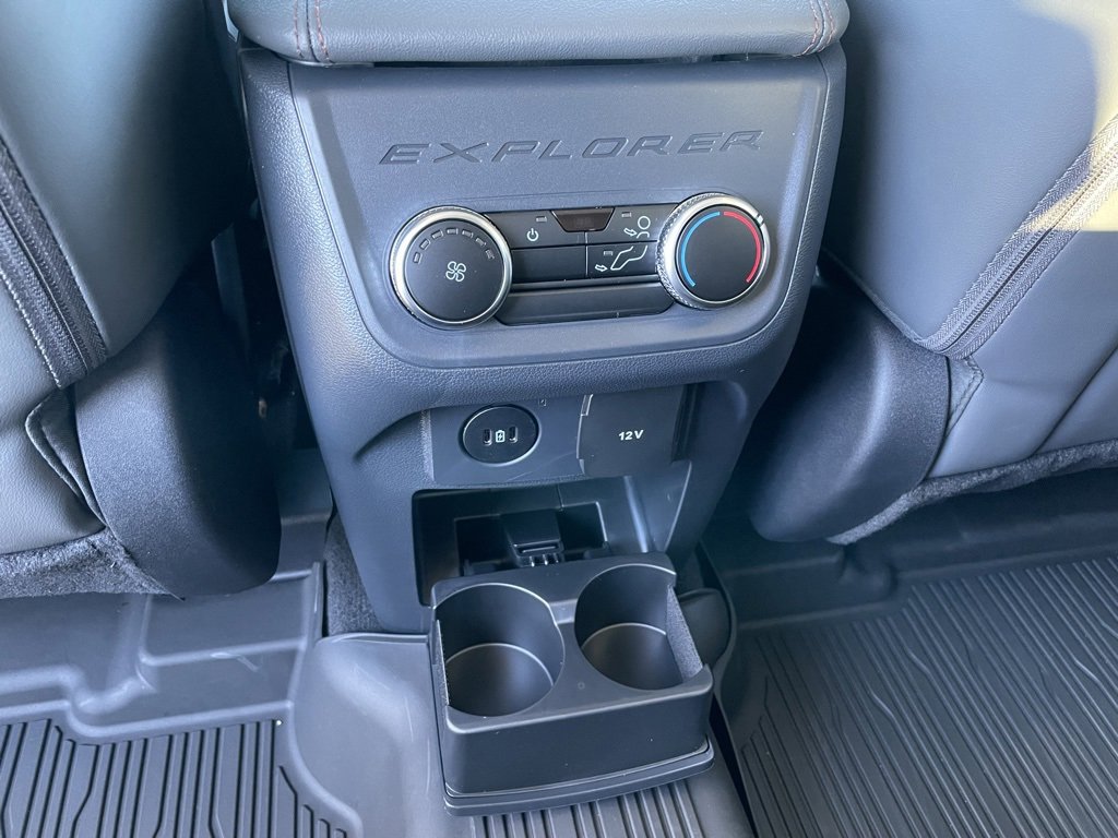 New 2026 Ford Explorer Active w/ Active Comfort Package image 58