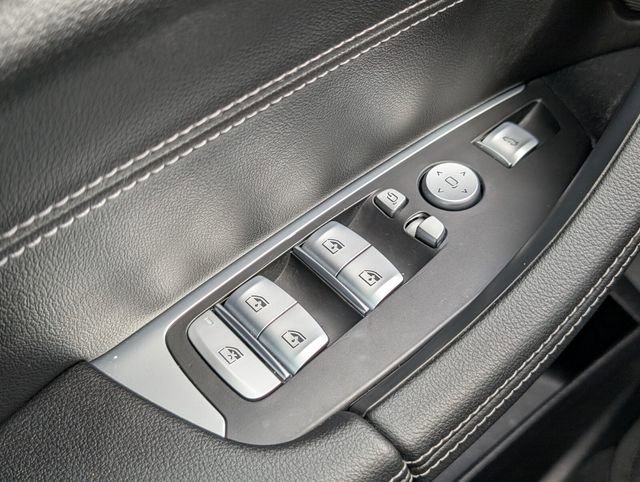 Used 2024 BMW X3 xDrive30i w/ Premium Package image 28