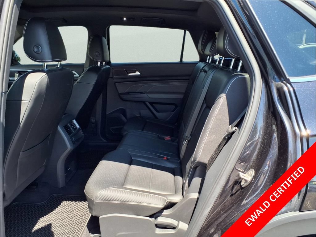 Used 2023 Volkswagen Atlas Cross Sport SE w/ Panoramic Sunroof Package AWD/4WD image 15