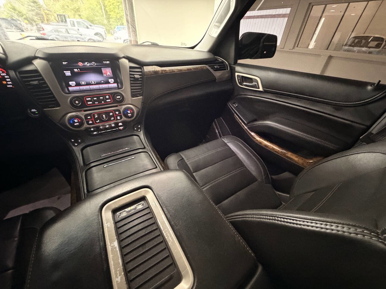 Used 2015 GMC Yukon XL Denali AWD/4WD image 15